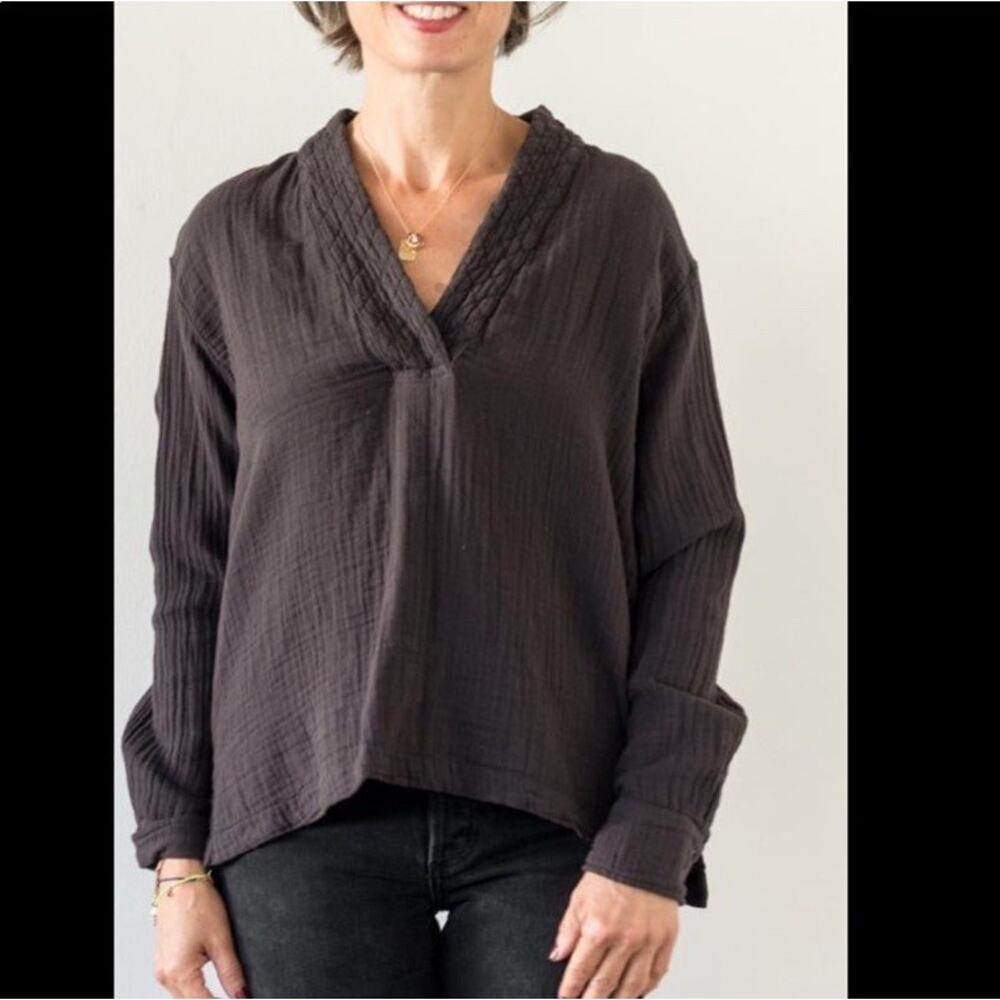 Xirena Ava Chelsea Gauze Cotton Top Gray Long Sleeve V-Neck Women’s Size Small